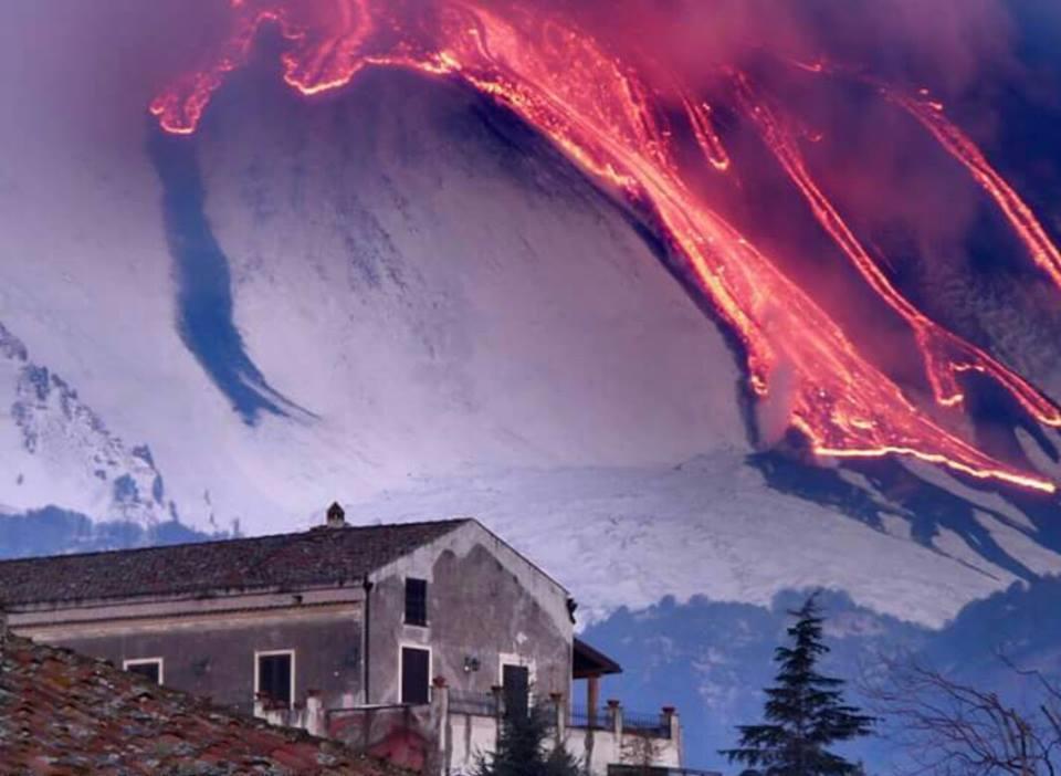 Etna Sweet Home Santa Venerina Pokoj fotografie